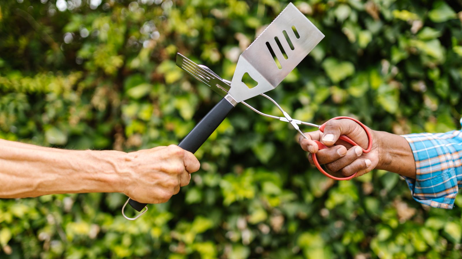 Essential BBQ Tools & Accessories: The Starter Kit