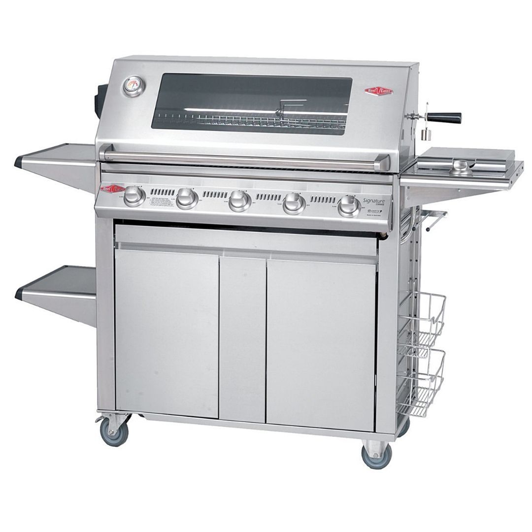 BeefEater Signature Premium Plus 3000S 5-Burner Mobile